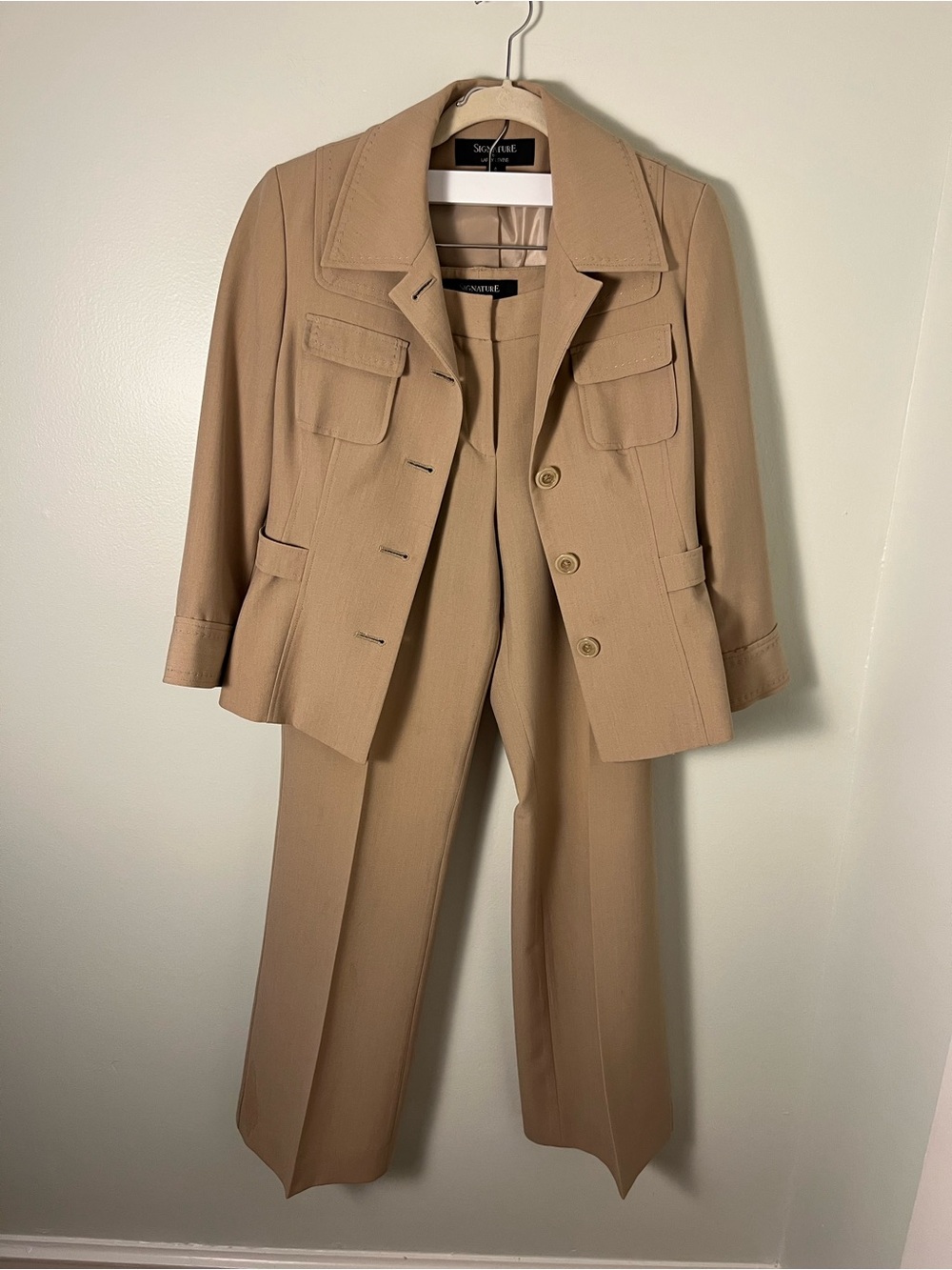 Larry Levine Women's Tan Jacket & Trouser Set
